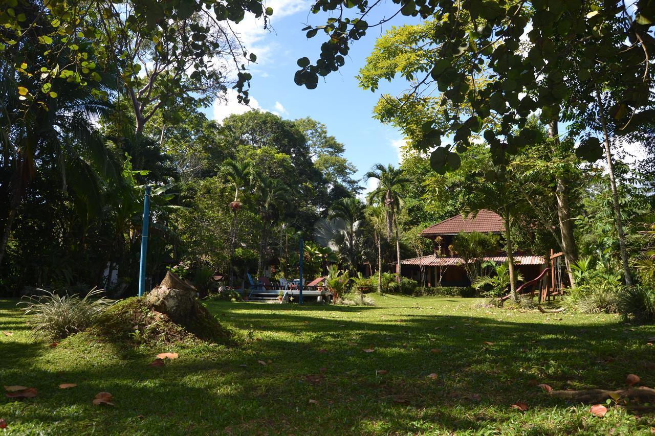 Chalet Y Cabinas Hibiscus Cahuita Kültér fotó