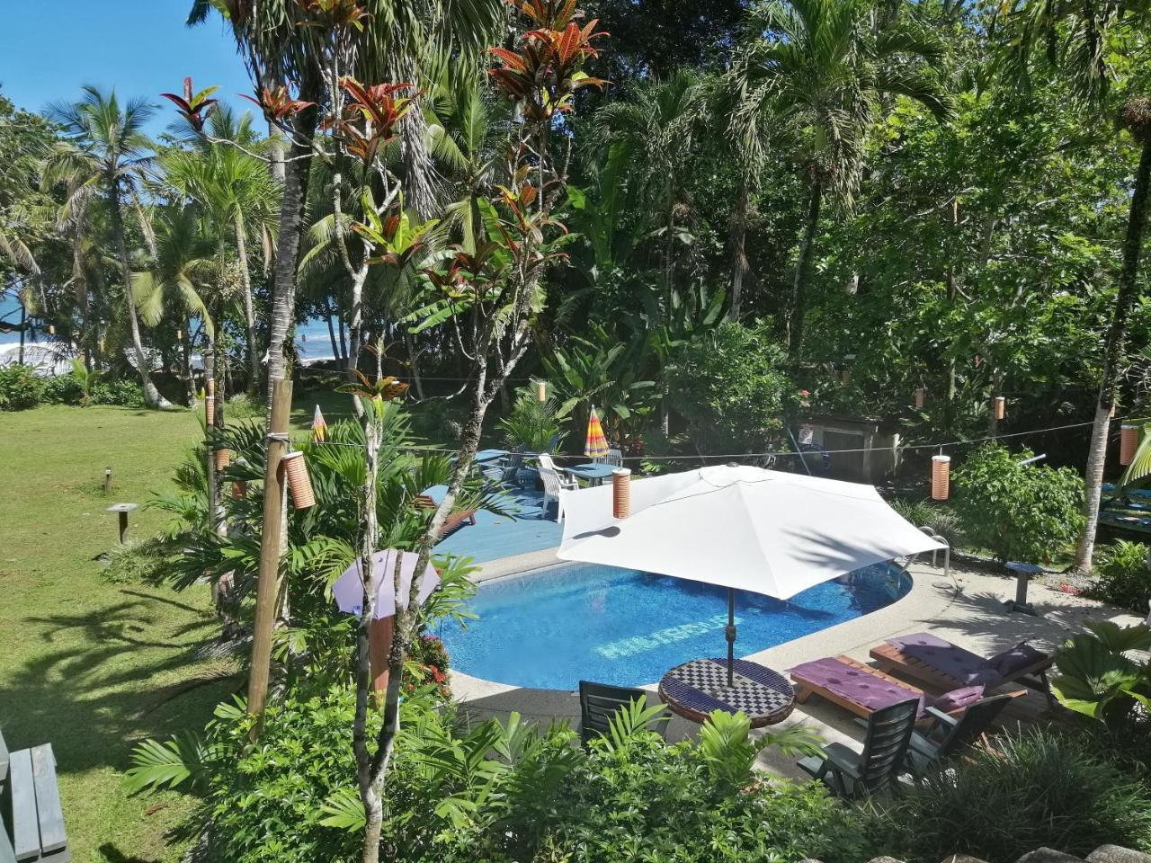 Chalet Y Cabinas Hibiscus Cahuita Kültér fotó